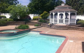 Pools & Water Features 38